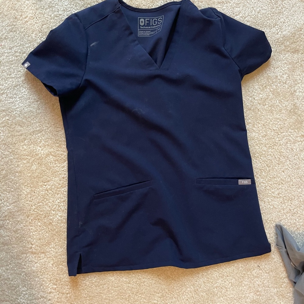WEARFIGS Navy Top